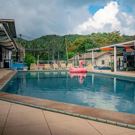 2 Rocks Boutique Hostel Баан-Тай Екстер'єр фото