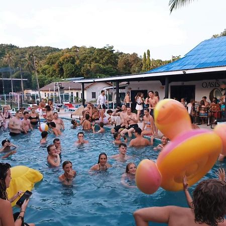 2 Rocks Boutique Hostel Баан-Тай Екстер'єр фото